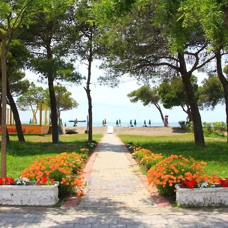 Leodor Hotel's & Apartment's Apartmán Shëngjin