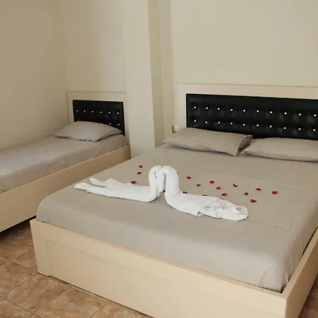 Leodor Hotel's & Apartment's